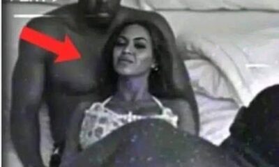 SHOCKING:”Footage of Jay Z and Diddy “taking turns” on Beyonce at a Diddy party in 2003 are allegedly being sold on the dark web. Videos and pictures are starting to pop up all over the Internet”. SEE VIDEOS & PICS VIA LINK…