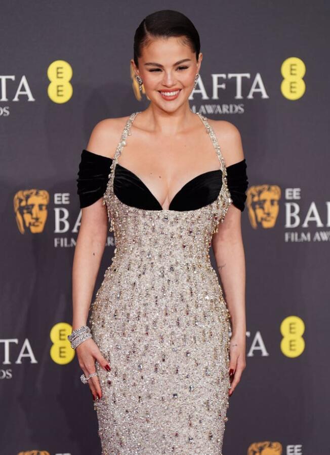 "Selena is so insane" Benny Blanco says Selena Gomez waited outside his house 30 minutes before dates which made him feel... see more